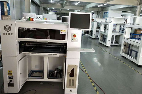 溫州客戶SMT設(shè)備專車送貨，貨到上門安裝調(diào)試